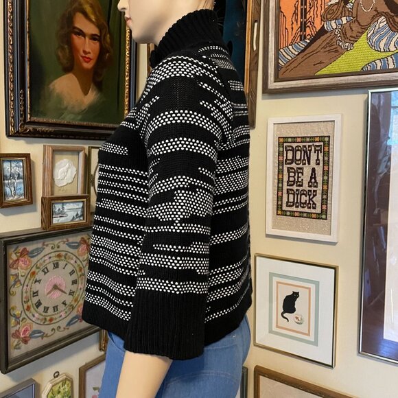 Chicos Womens Black & White Striped Knit Cropped Sleeve Cardigan Sweater Size 1 - Picture 2 of 7